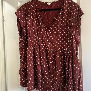 Caslon Burgundy top